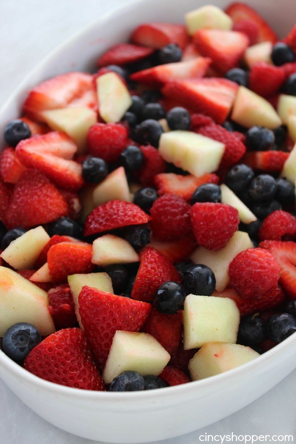 Red-White-and-Blue-Fruit-Salad-2